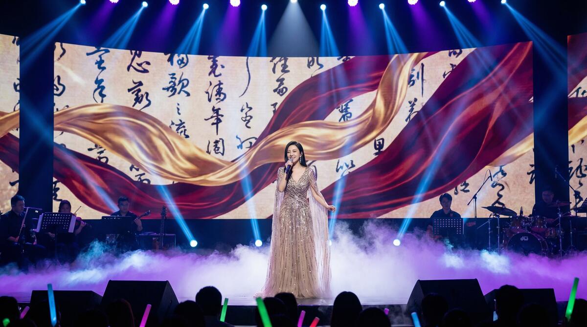 办公桌上名场面-音乐视频名场面